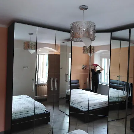 Apartment L&v *